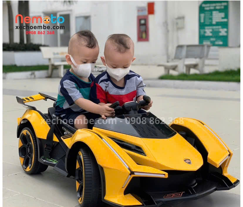 SIÊU XE THỂ THAO CHO BÉ HT- 9588