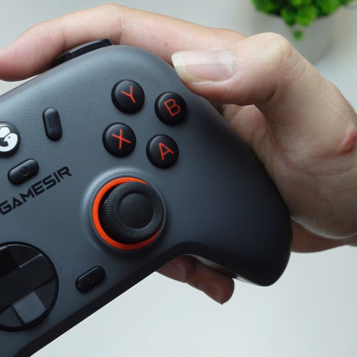Tay cầm GameSir Nova Lite 2 hỗ trợ đa nền tảng dành cho PC/Steam/NS/Mobile