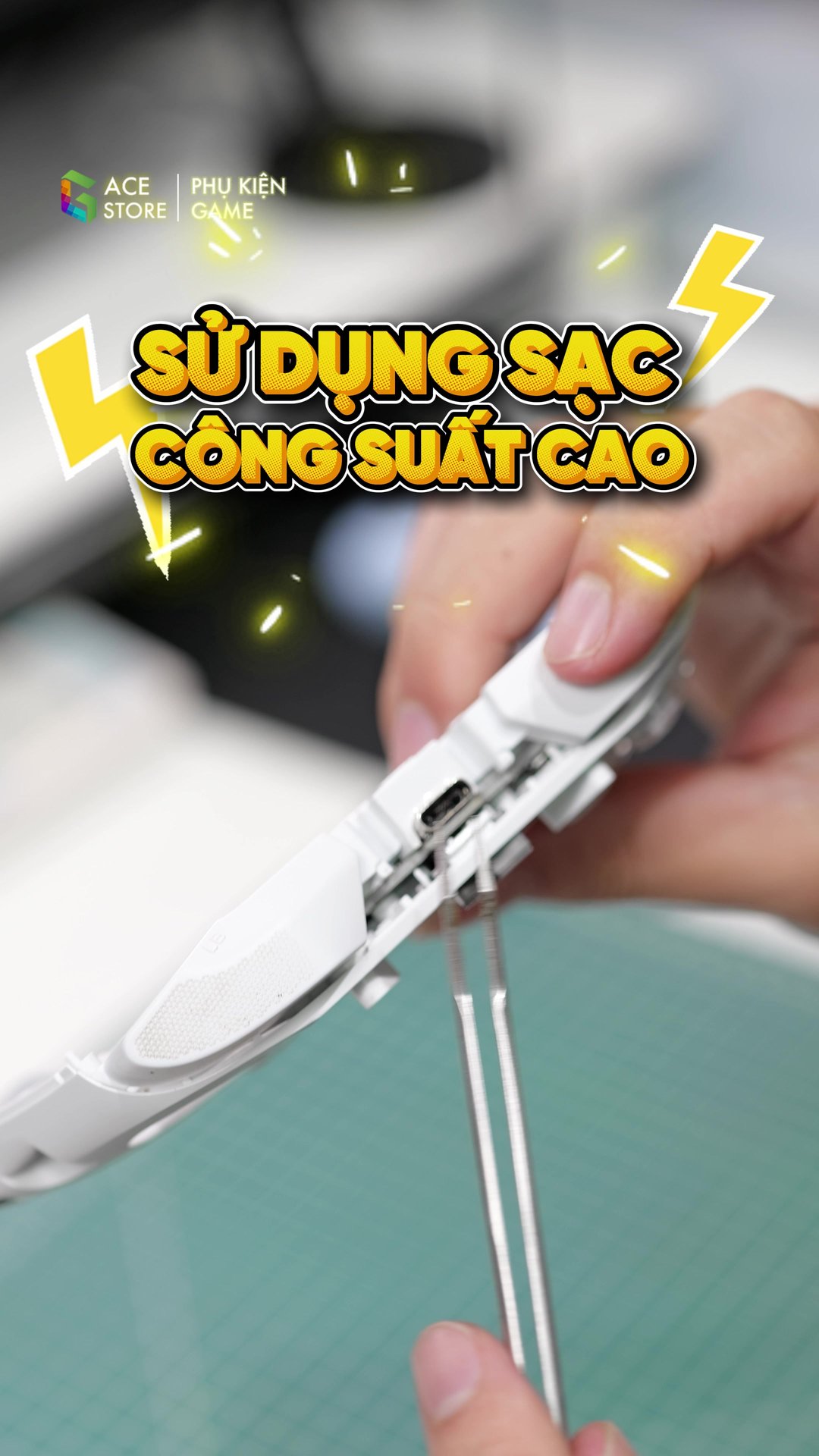Tay cầm bị cháy chân sạc Type-C do sạc bằng củ sạc nhanh công suất cao