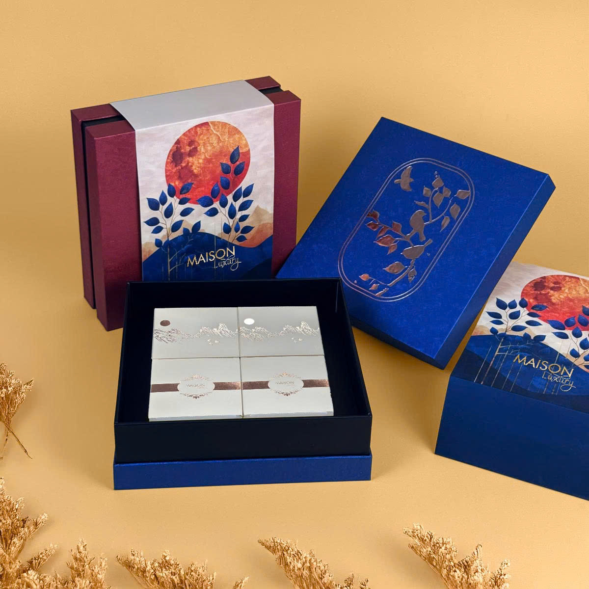 Hộp Bánh Trung Thu Maison Thu Phong 2-Bánh Trung Thu Tặng Gia Đình