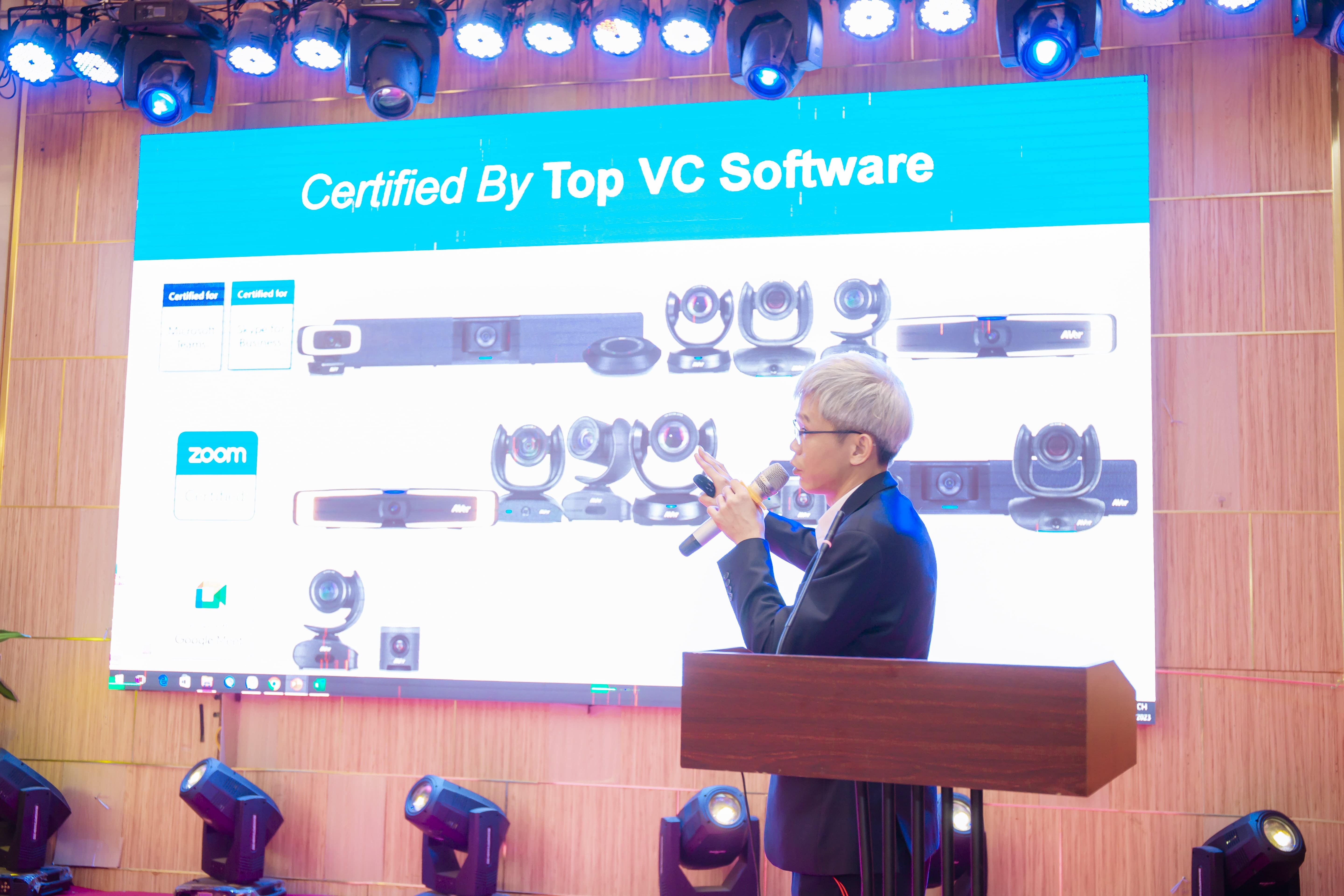 Giải pháp hội nghị truyền hình chuyên nghiệp của những dòng sản phẩm của AVer