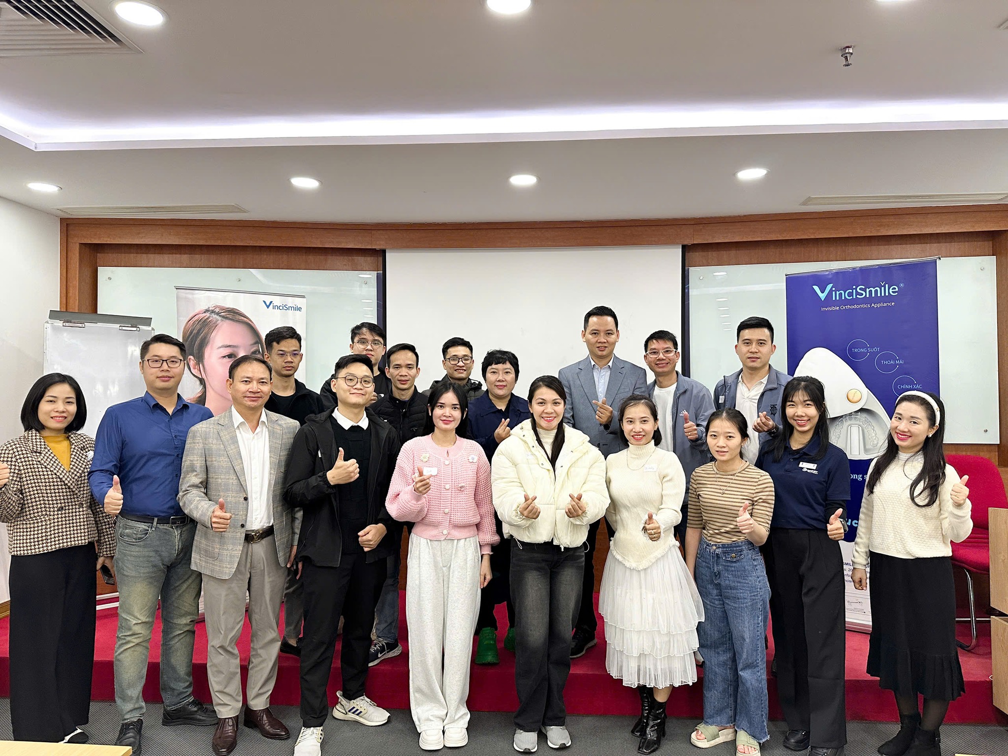 Chương Trình Đào Tạo Chỉnh Nha Tại Invenkey – Cùng Vinci Smile Bắt Nhịp Thời Đại AI