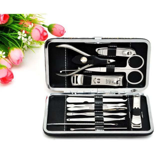 Bộ Dụng Cụ Chăm Sóc Móng 12 Món