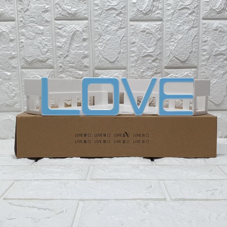Kệ Góc Nhà Tắm Chữ Love Hút Chân Không Siêu Kute