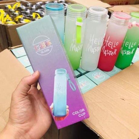 Bình Đựng Nước Thủy Tinh Hello Master 450Ml Nhiều Màu