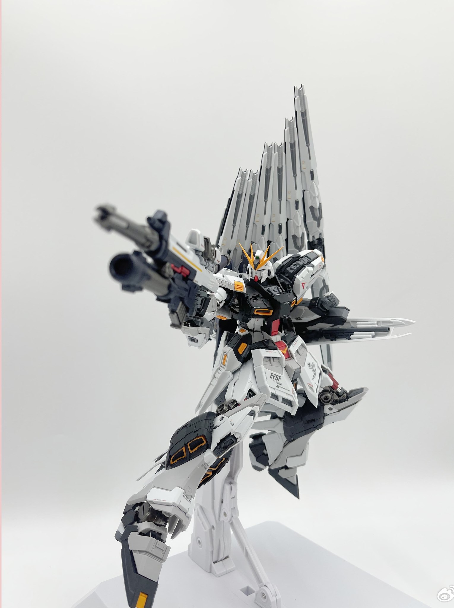 Đặt Trước  VT V-TIGER NU Gundam Ver Yujiao Land - Khung xương kim loại - Dự kiến giao hàng vào giữa đến cuối tháng 5