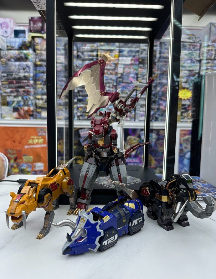 Đặt trước Dino Megazord KO - Dự kiến hàng về vào tháng 8 - Đảm bảo nhận hàng lô đầu tiên