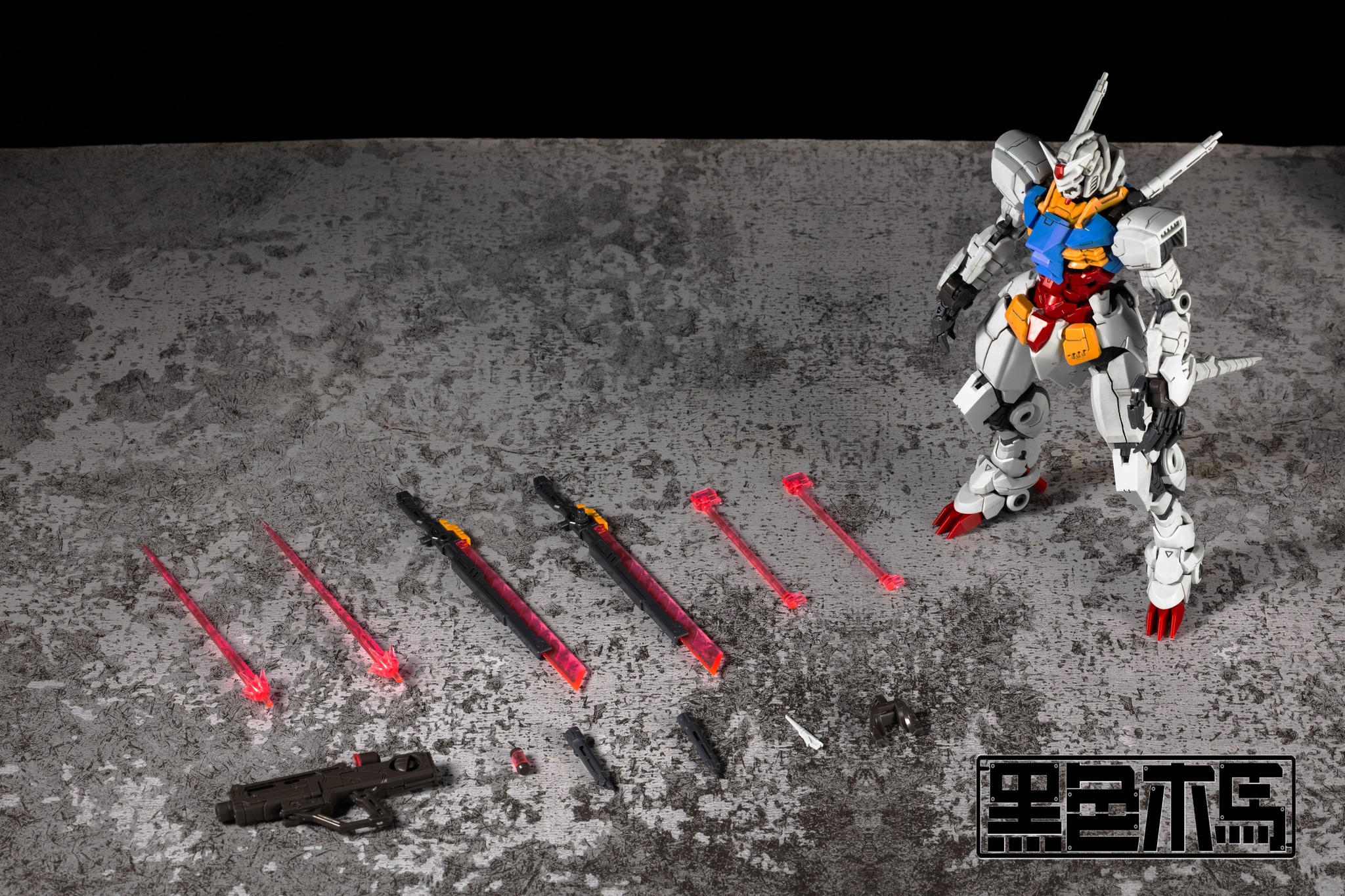 Đặt trước RX-78-2 Godzilla 1/100 23 cm - Black Trojan - Dự kiến xuất hàng khoảng tháng 8 đến tháng 9