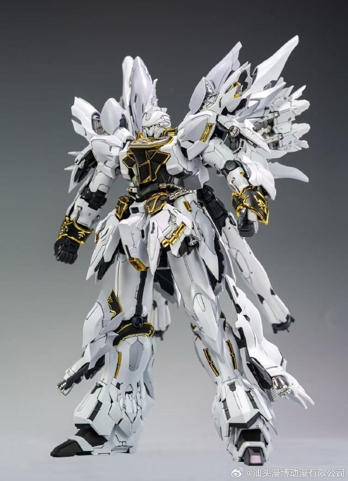 Đặt Trước Crimson Sinanju Triple Speed - Takumi Sinanju Ver - Dự kiến phát hành vào quý 4