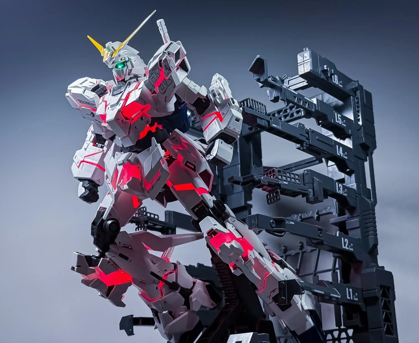 Đặt trước MGEX Unicorn Gundam 2201- Tặng kèm led và bộ base lớn - Về vào khoảng cuối tháng 10