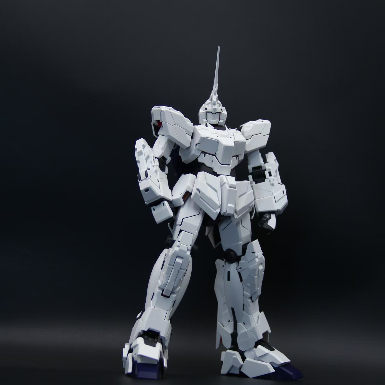 Đặt trước MGEX Unicorn Gundam 2202 - Tặng kèm 2 màu clear - Không gồm LED và Base - Về vào khoảng tháng 11