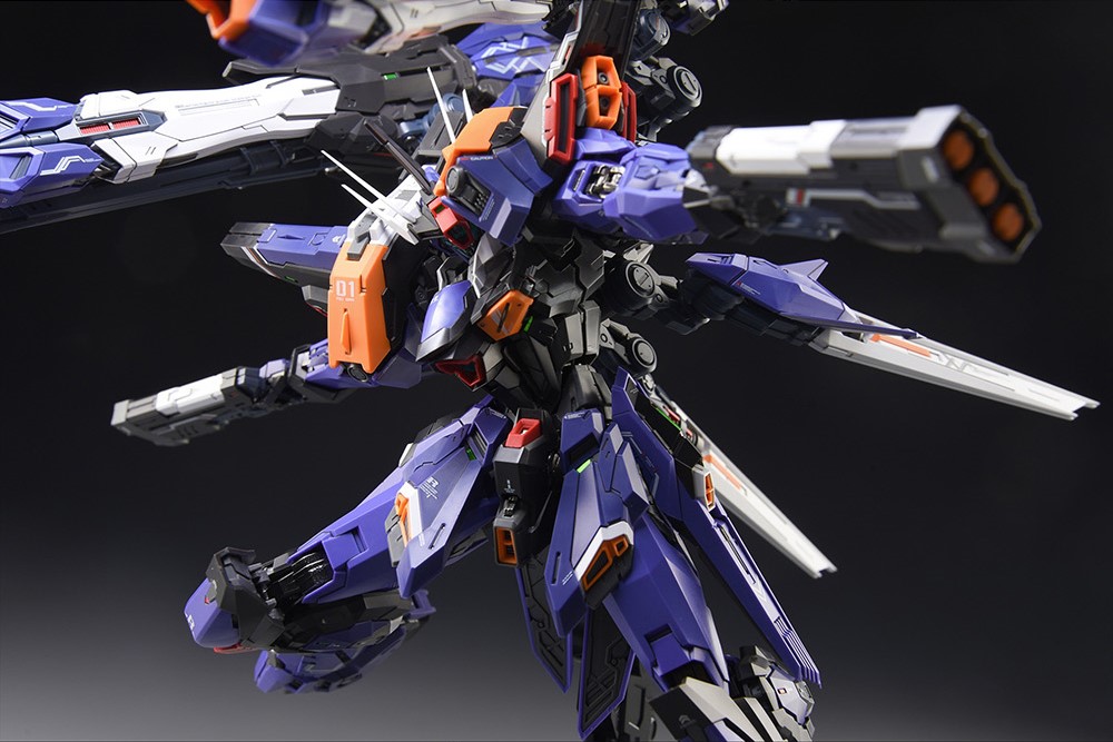 Mô hình lắp ráp Ruling Type 01. Full Armed Battlemachine 1/100 In ERA+