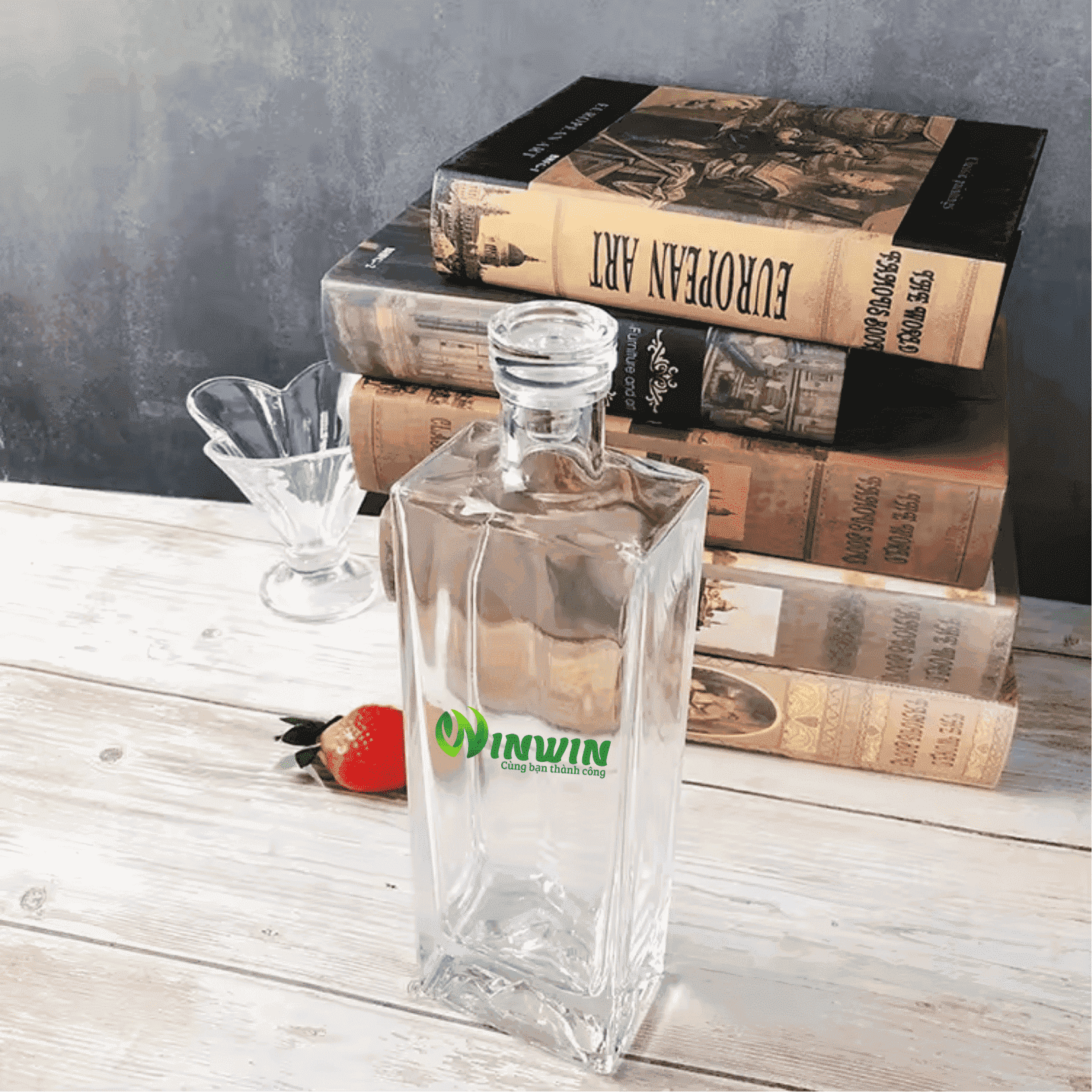 Chai thủy tinh cao cấp đựng rượu Vodka Whisky Gin Rum Brandy 500ml