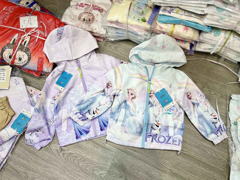 K055-Áo khoác gió QC 2 lớp Elsa nhí