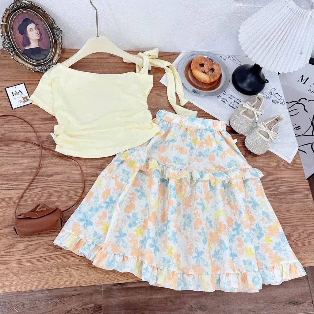 G915-Set áo vàng trễ vai cv hoa dài (11.30kg)