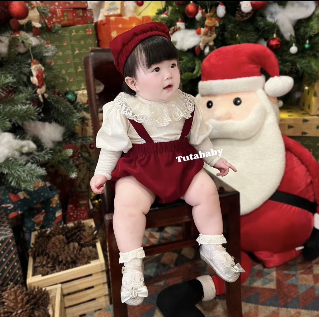 BD148-Set 3 món yếm nhung đỏ (03.10kg)