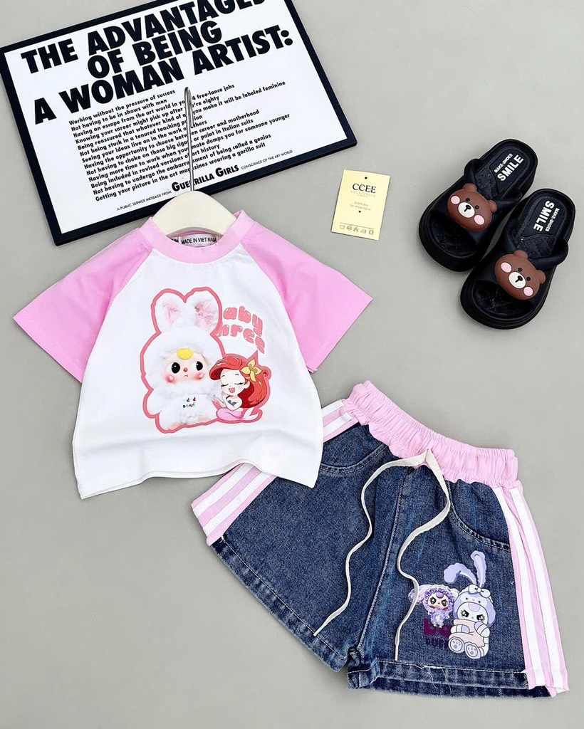 G530-Set áo Baby Three quần jean sọc (12.30.100)