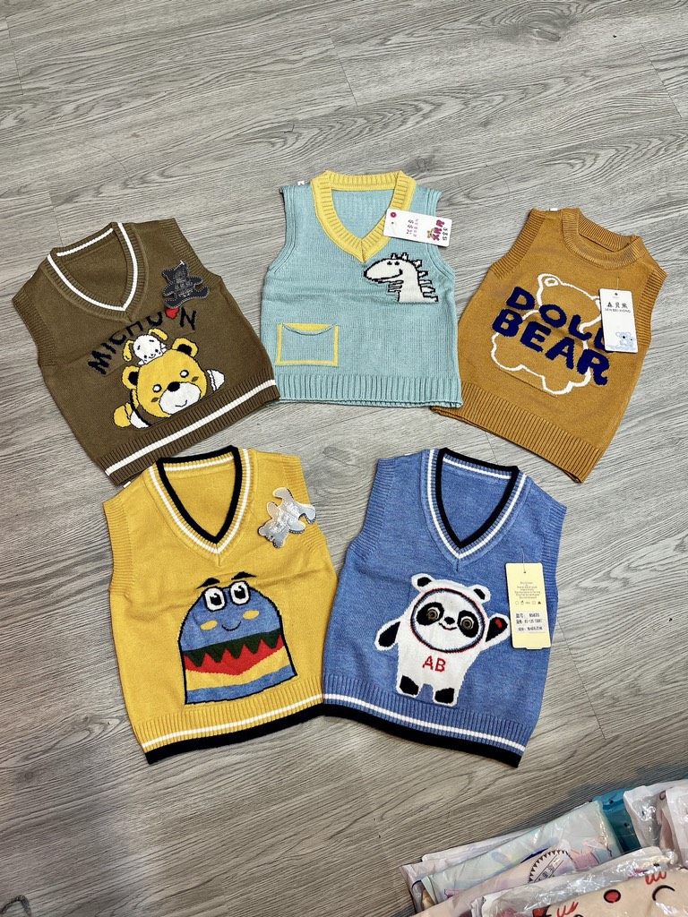 K058-Áo gile len cổ viền QC