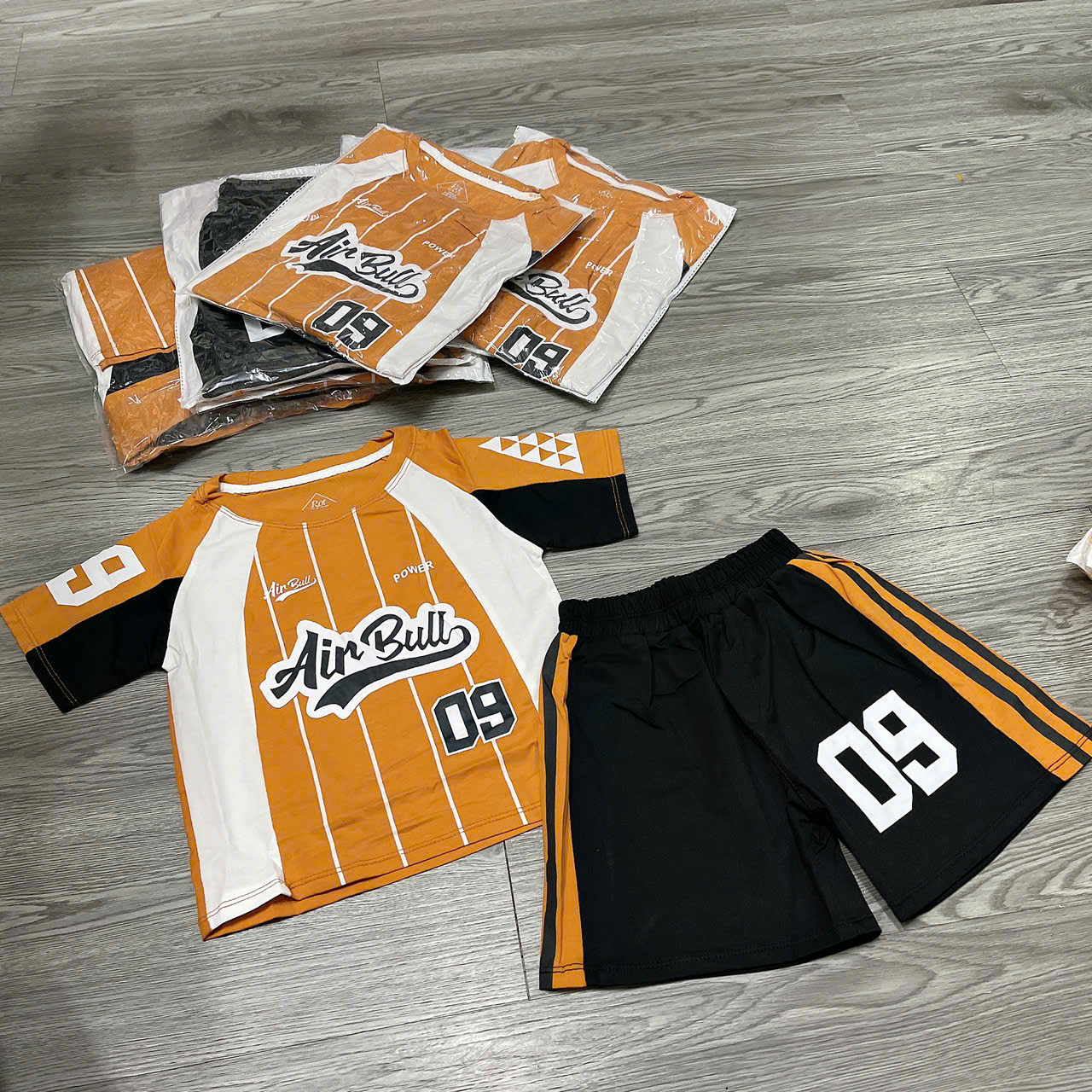 T707-Bộ cotton trai phối 09 nâu (08.17kg)