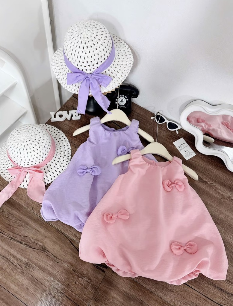 V411-Váy bí đũi nơ SN kèm mũ (09.18kg)