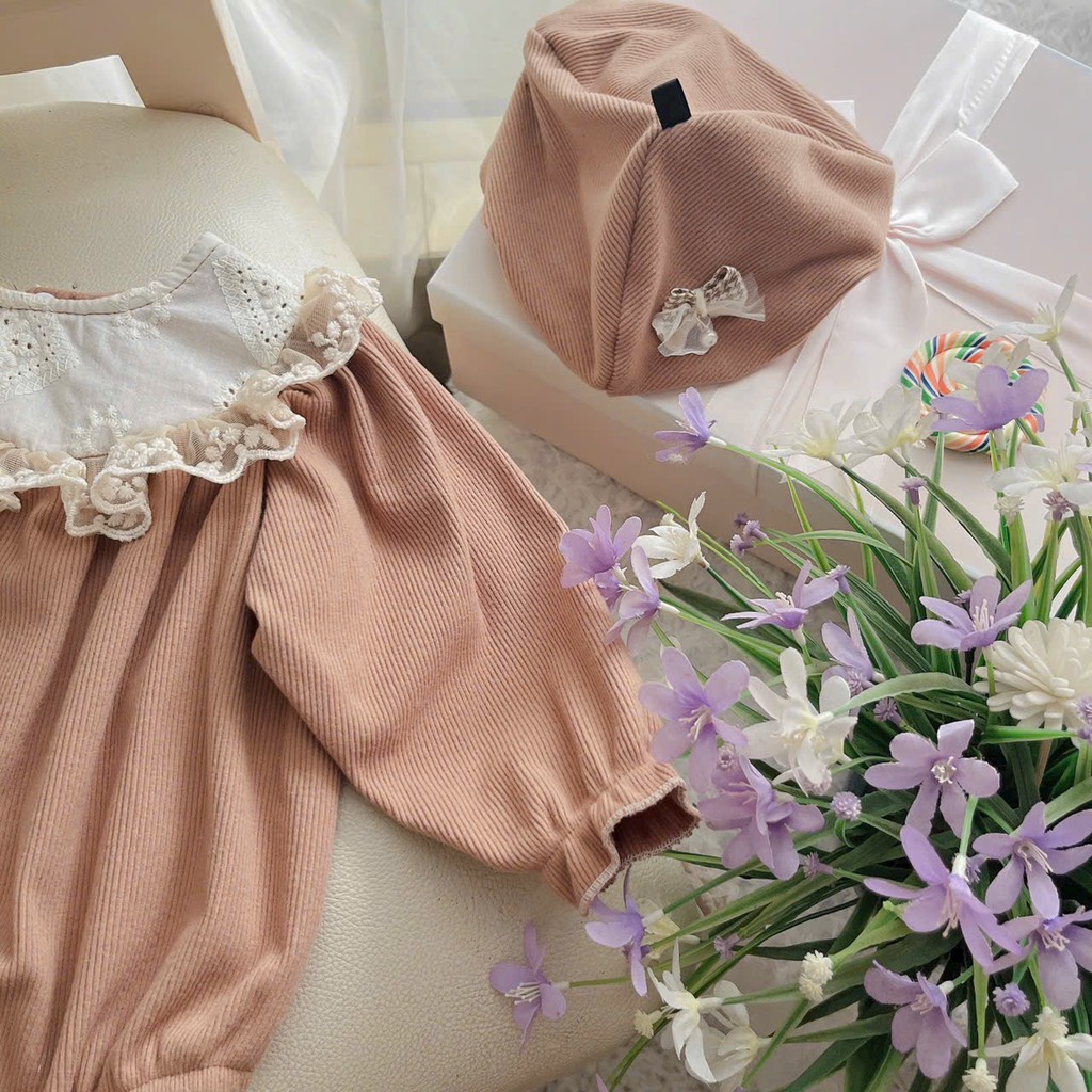 G059-Bodysuit len nhung nâu tây kèm mũ