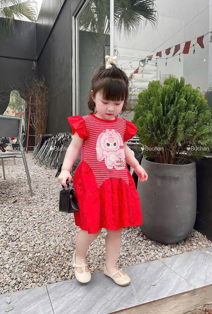 V242-Váy phối đỏ kèm Baby Three (10.20.173)