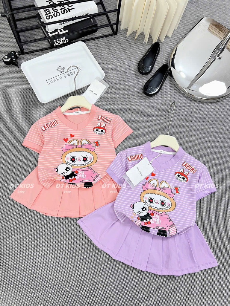G217-Set áo tim kẻ cv xếp ly labubu