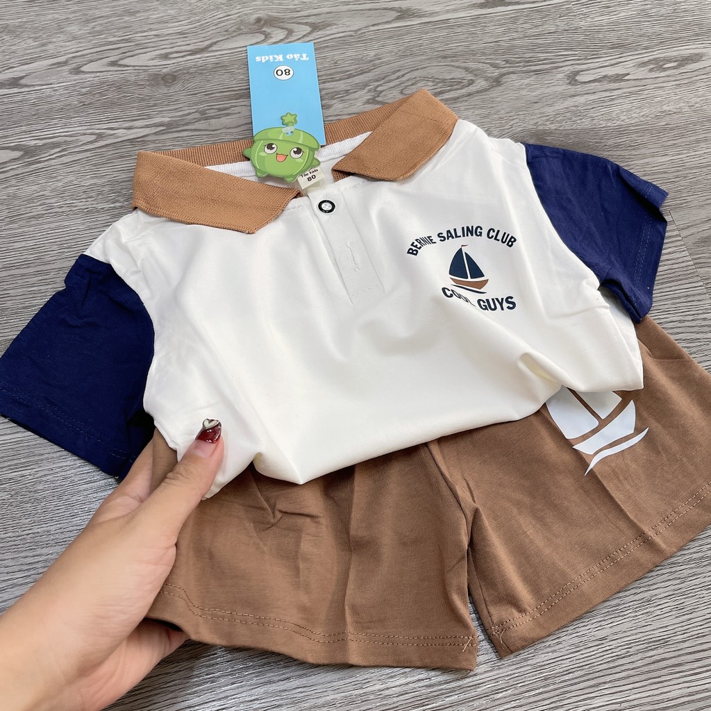 T451-Bộ cotton cổ bẻ thuyền nâu (08.18.249)