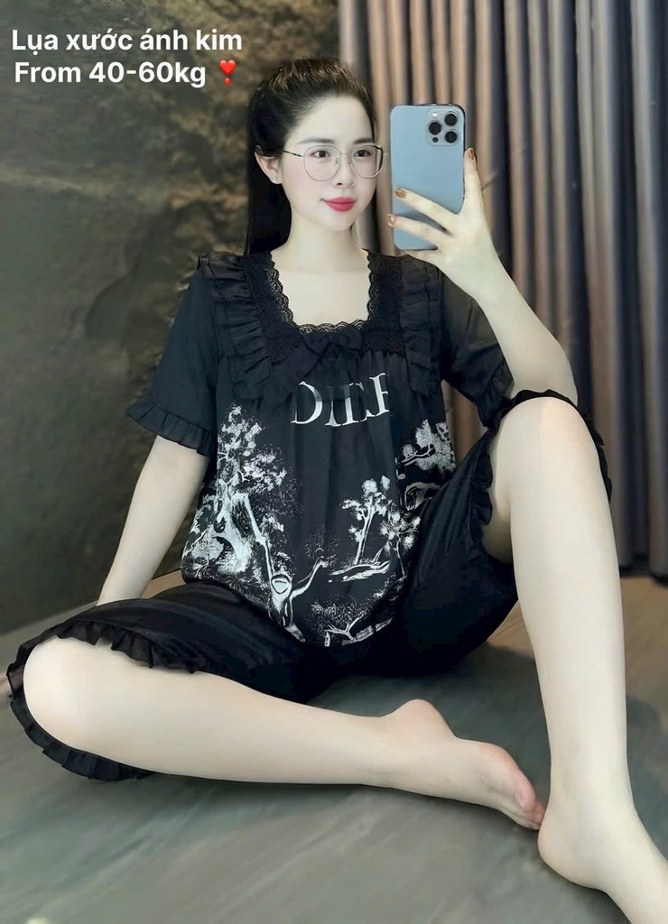 N046-Pijama Freesize CL Lụa Xước Cổ Ren