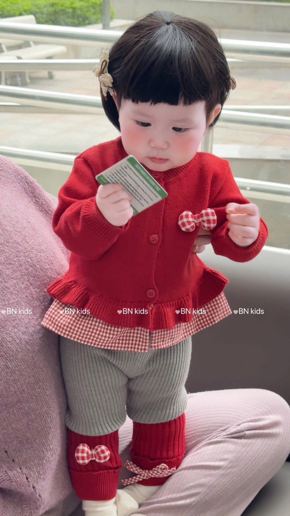 BD160-Set áo len đỏ quần ôm xám (06.14kg)