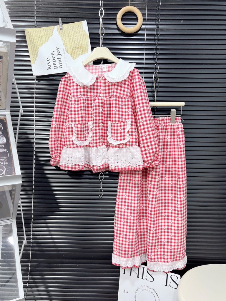 G751-Bộ pijama caro ren tiểu thư (22.35kg)