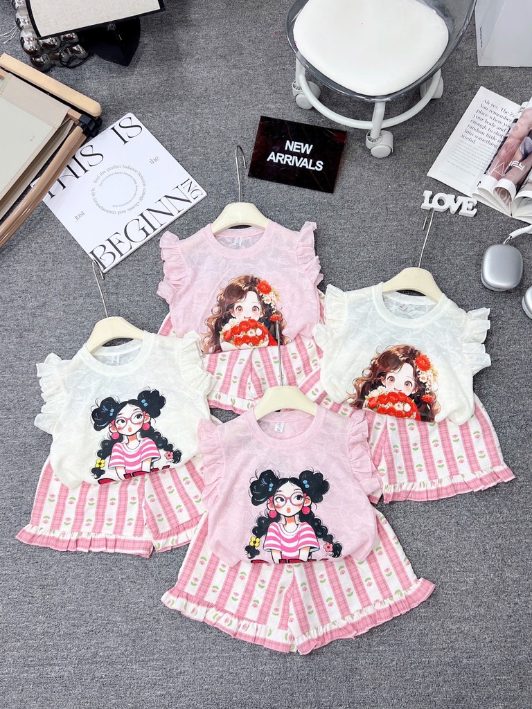 G539-Bộ ren cánh tiên quần tulip (15.30.256)