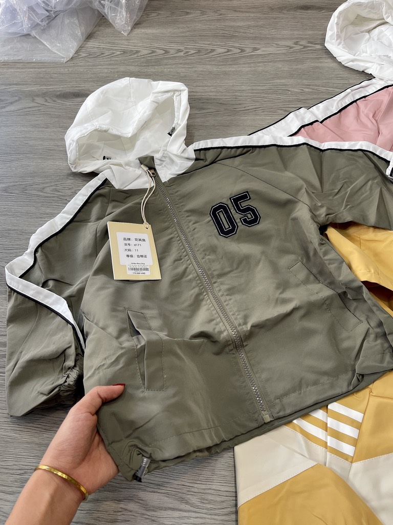 K047-Áo khoác gió QC phối 2 lớp xịn