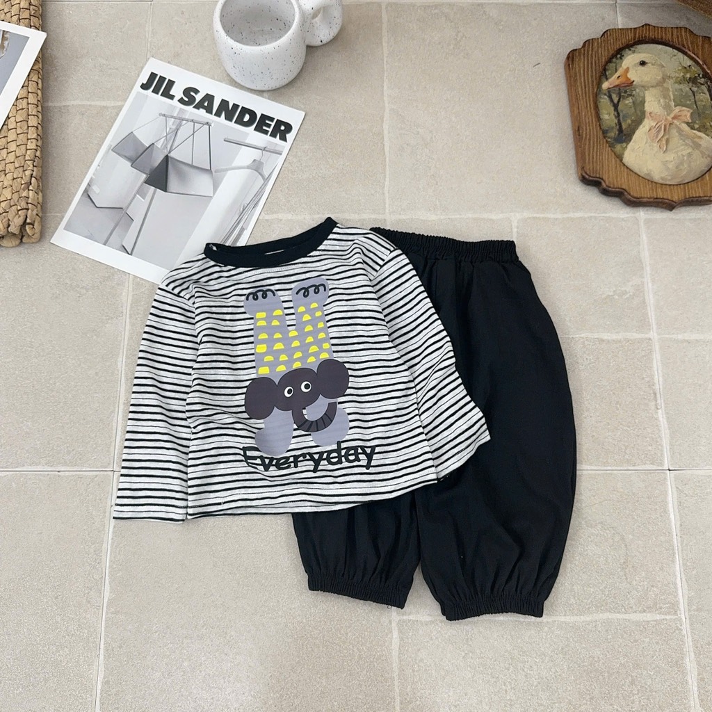 T771-Set giấy kẻ nhỏ cún quần gió (10.27kg)