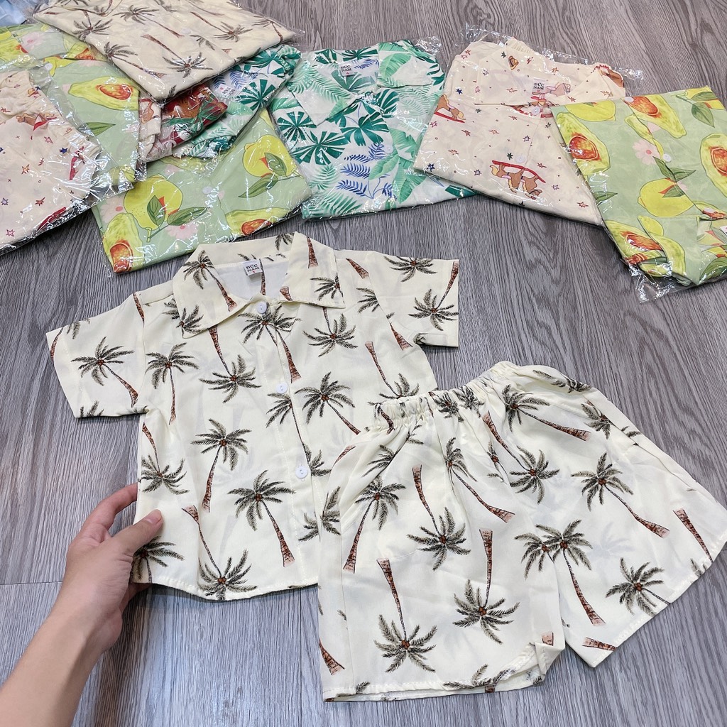 B525-Bộ cây dừa đi biển bé trai (08.15kg)