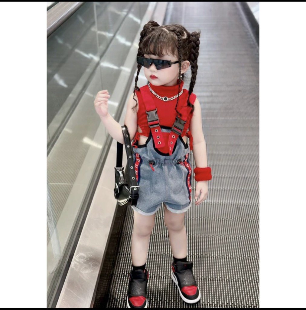 G089-Set yếm 2 dây jean đỏ cá tính
