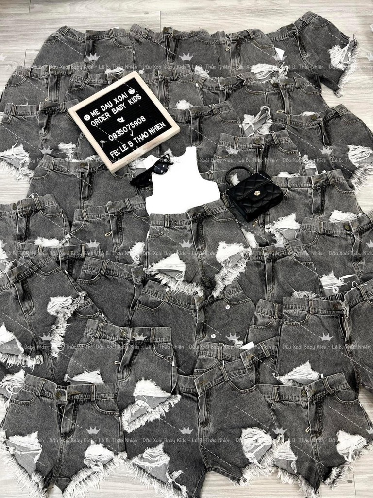 G058-Set áo ba lỗ quần jean đùi rách