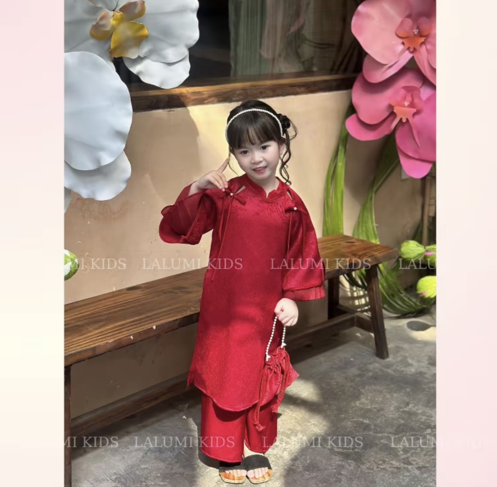 G746-Áo dài gấm 2 nơ kèm túi (10.28kg)