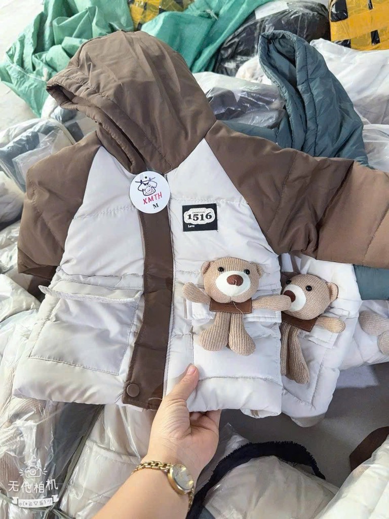 K117-Áo khoác phao gấu nổi (09.18.590)