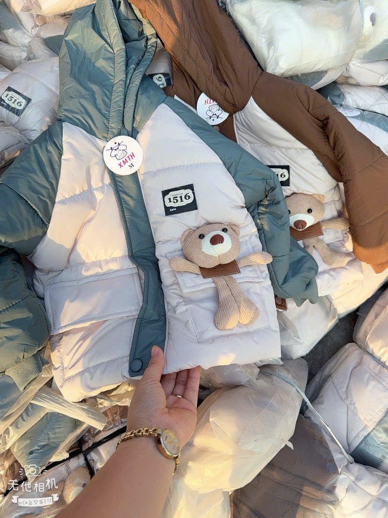 K117-Áo khoác phao gấu nổi (09.18.590)