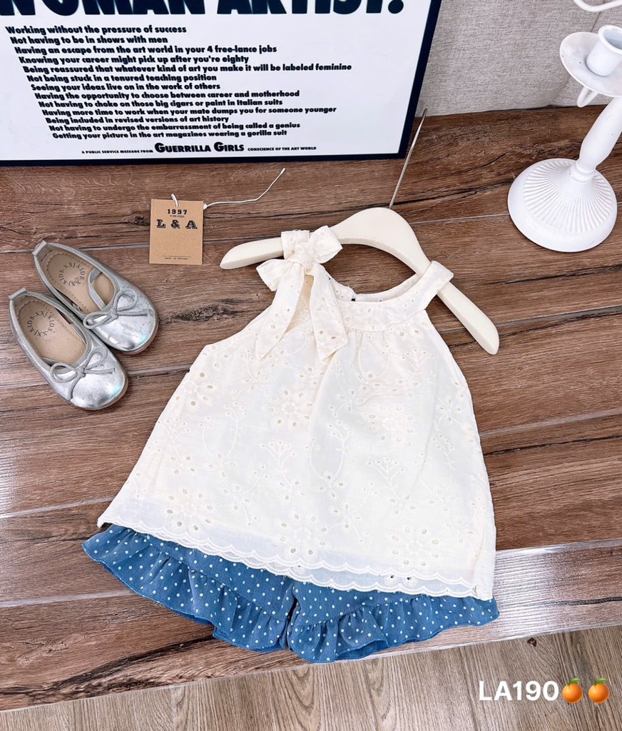 G492-Set áo ren cổ yếm quần bò giấy (08.28.288)