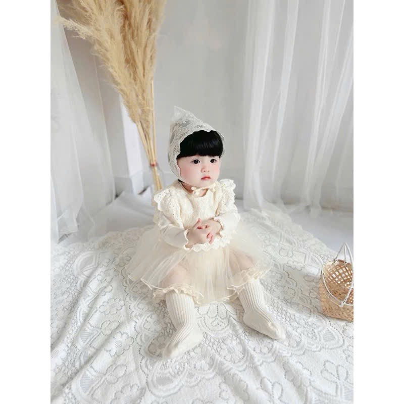 BD063-Váy body kem lưới kèm yếm thêu