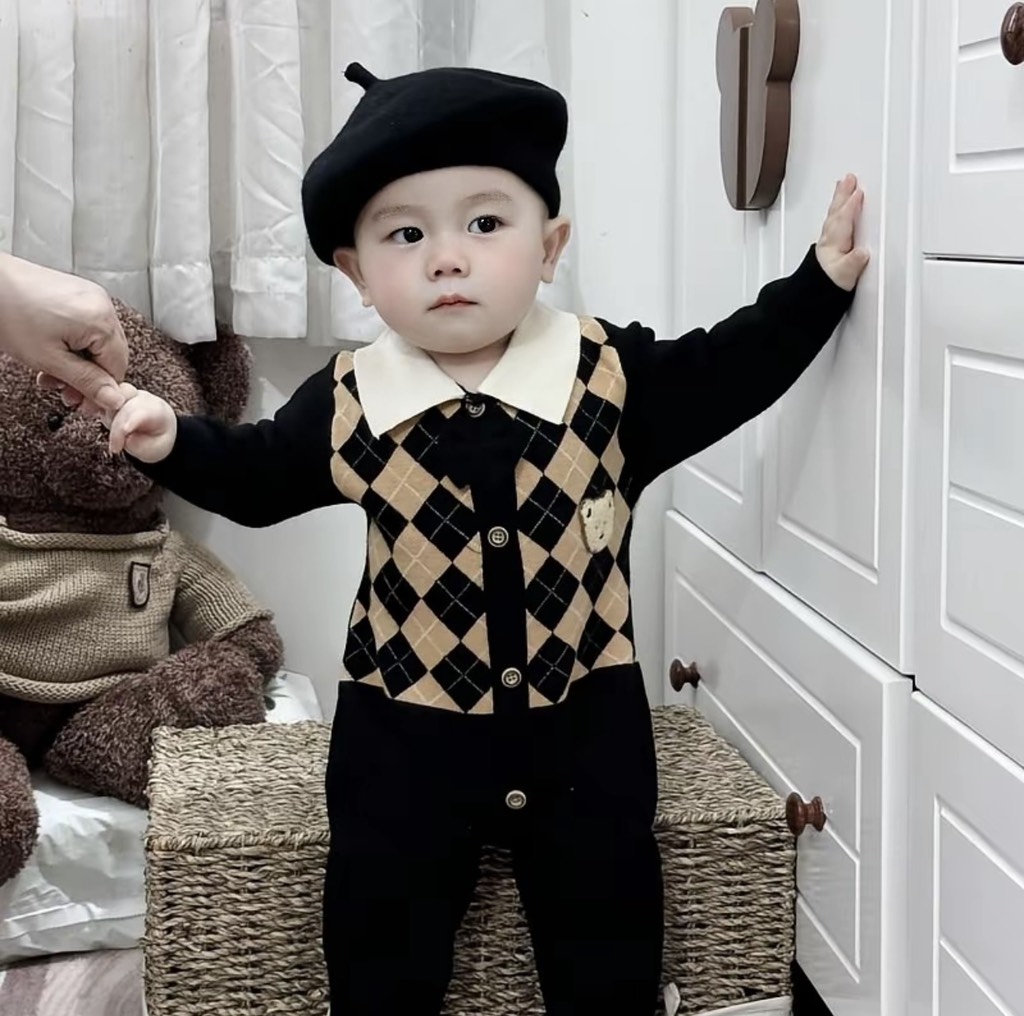 BD157-Body len dài caro đen (07.12kg)