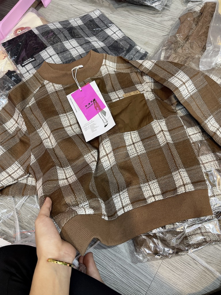 A147-Áo thun da caro túi QC xịn