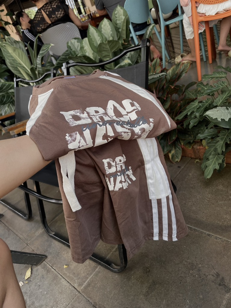 T414-Bộ cotton DA chữ phối nâu (22.32.480)
