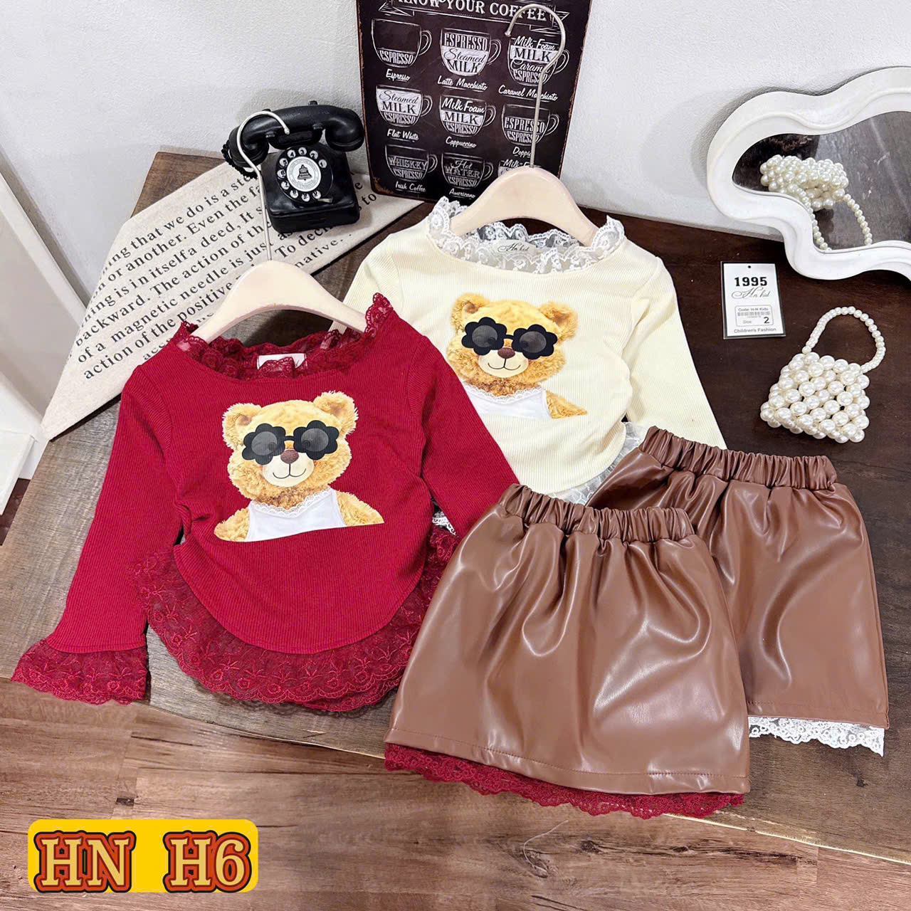 G699-Set áo gấu trắng cv da nâu ôm (07.24kg)