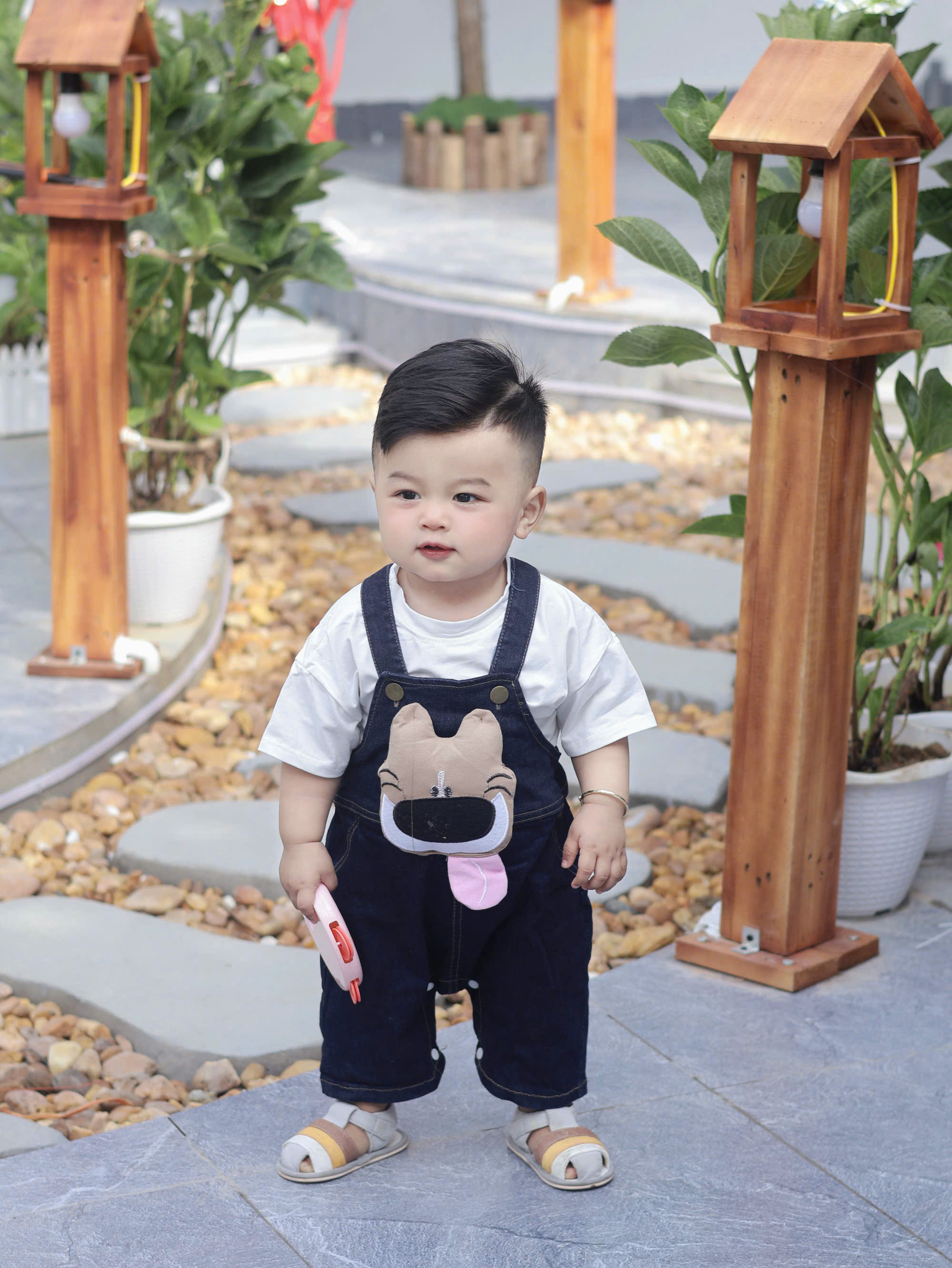 BD135-Set áo trắng quần yếm jean cún (05.15kg)