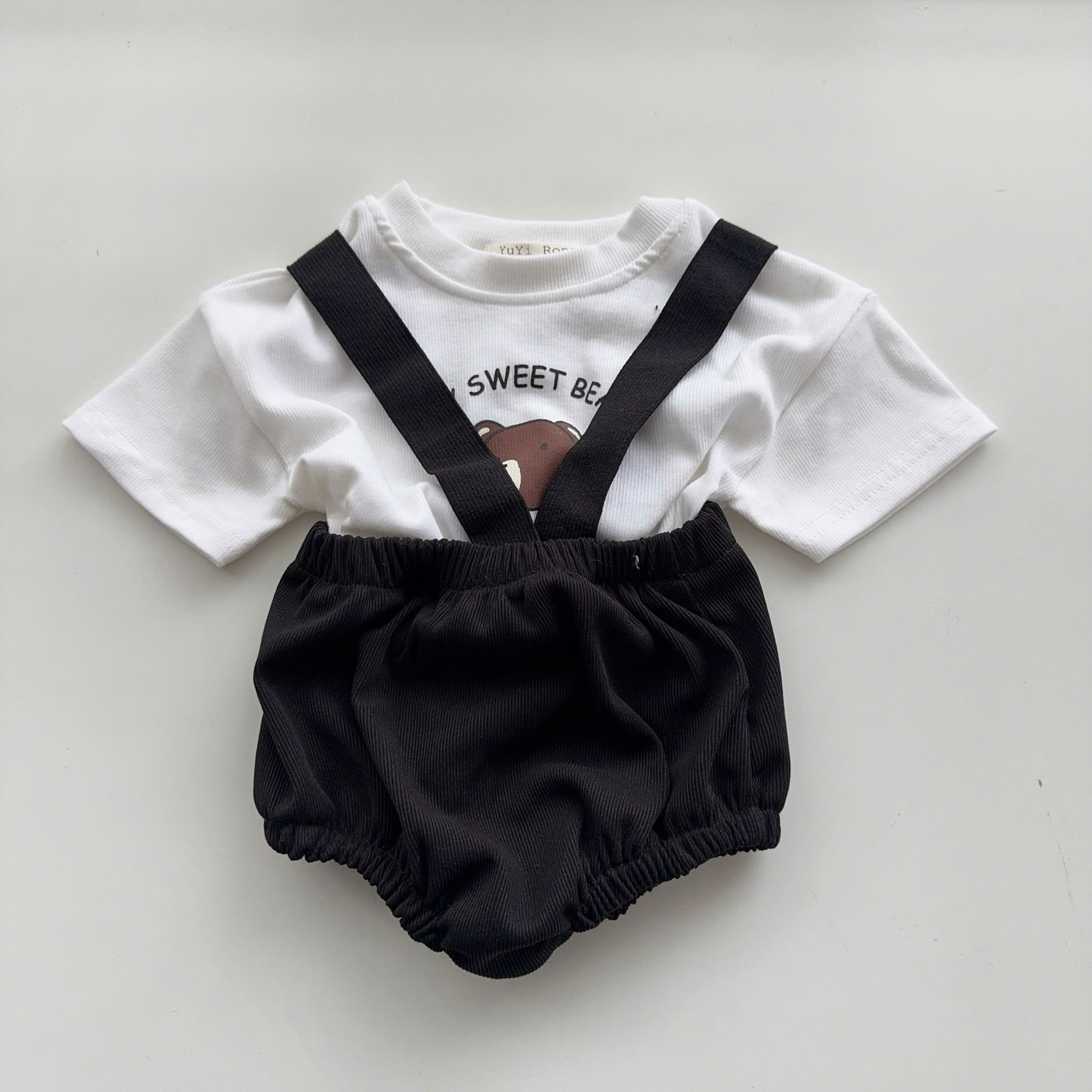 BD137-Set áo gấu quần chip dây kèm mũ (03.13kg)