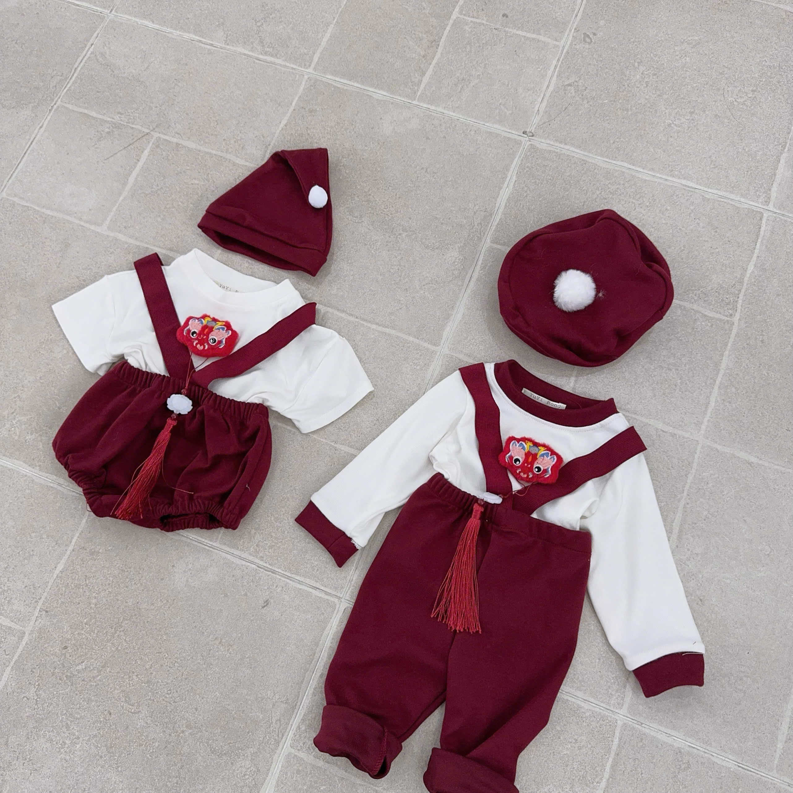 BD138-Set áo lân quần dây đỏ kèm mũ (03.12kg)