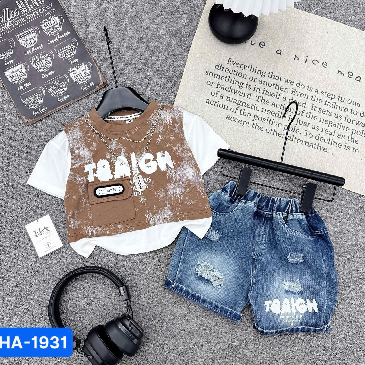 T555-Set áo nâu loang xích q jean rách (09.26kg)